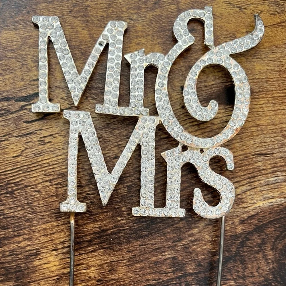 Ivy Lane Designs | bundle of wedding supplies.